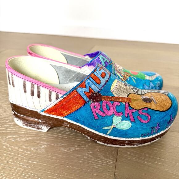 Dansko Women's Leather Clog Size 41 Music Dance Theme Custom Hand Painted - Picture 3 of 11
